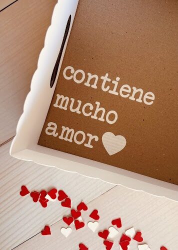 Caja Bandeja Desayuno Base Impresa Amor